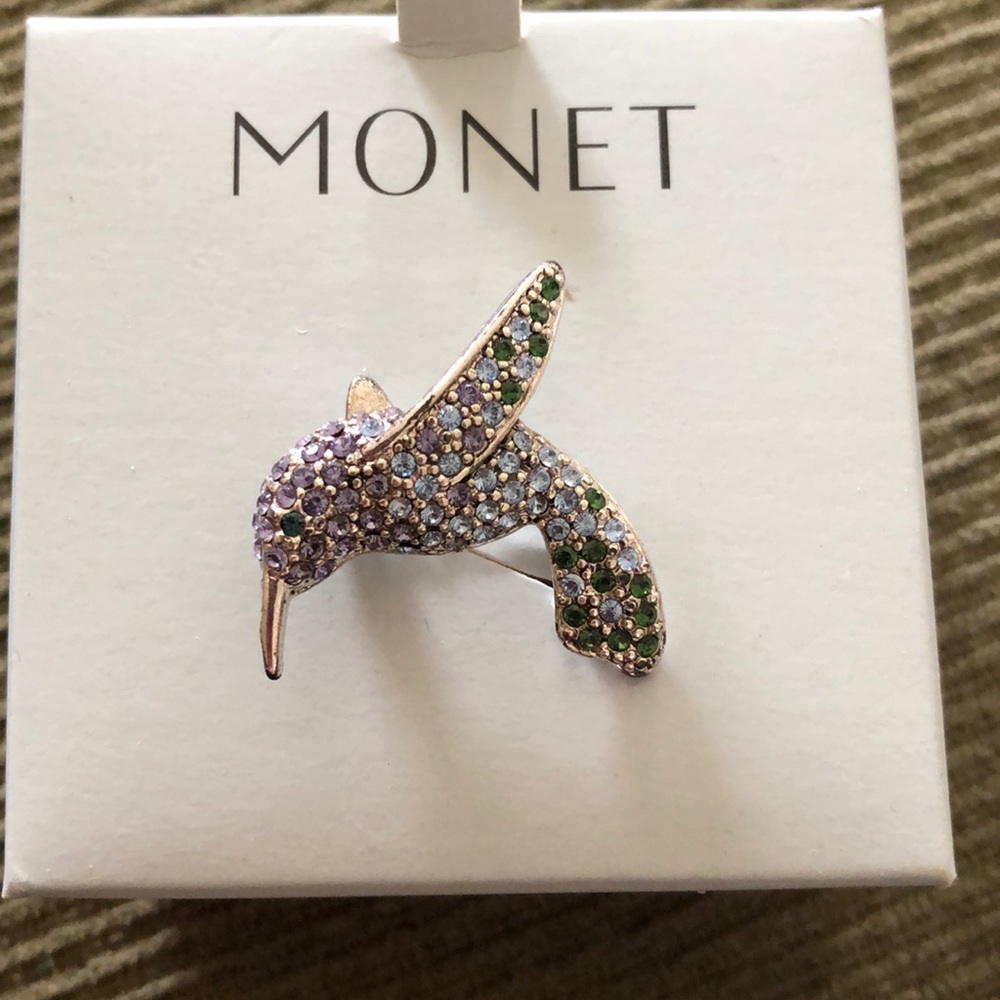 Monet Humming Bird Pin